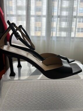 Cesare PACIOTTI Black Leather Ankle-Strap Sandals